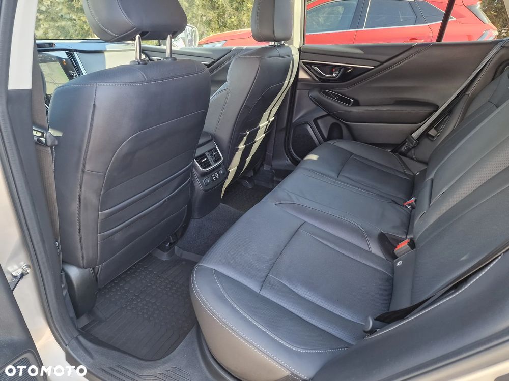 Subaru Outback 2.5i Business Edition (EyeSight) Lineartronic - 12