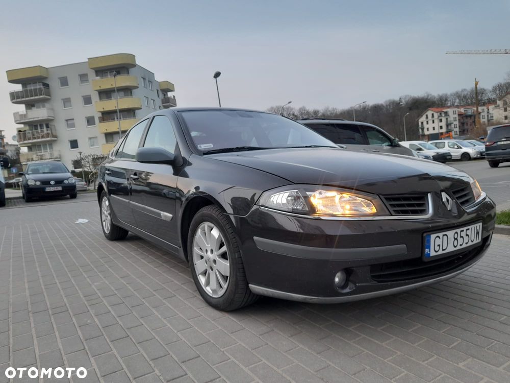 Renault Laguna 2.0 DCi Expression - 1