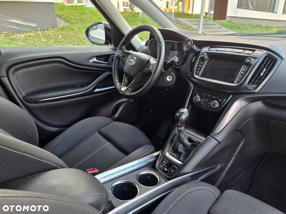 Opel Zafira 2.0 CDTI Cosmo S&S - 29