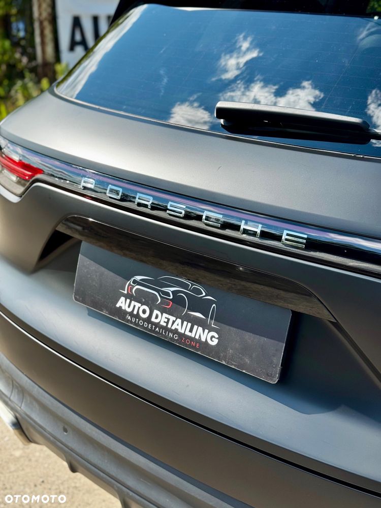 Porsche Cayenne Tiptronic S - 6
