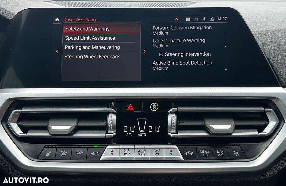BMW Seria 3 330i xDrive AT - 25