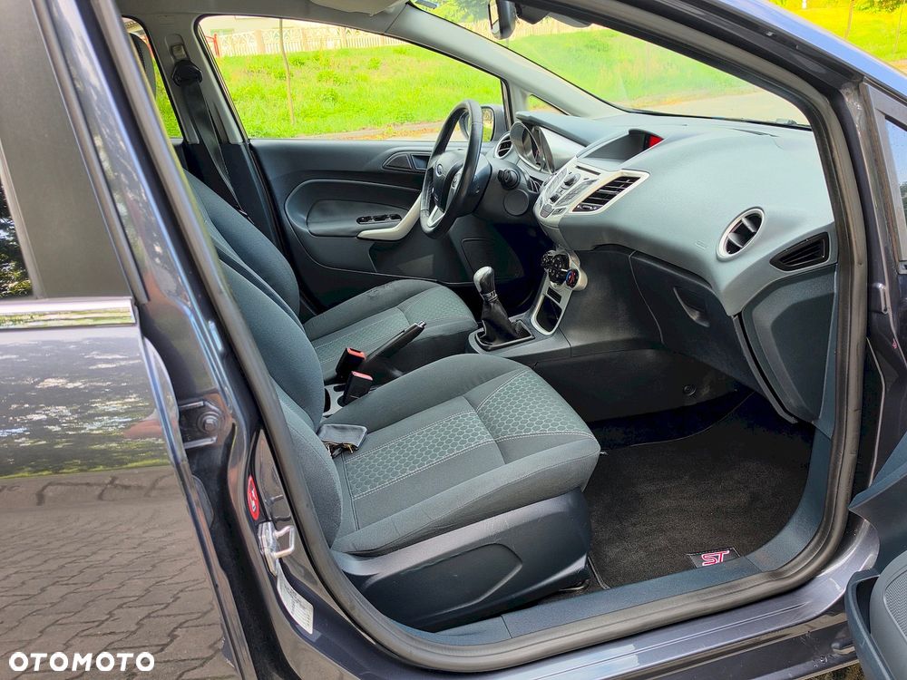 Ford Fiesta 1.6 Platinium X - 21