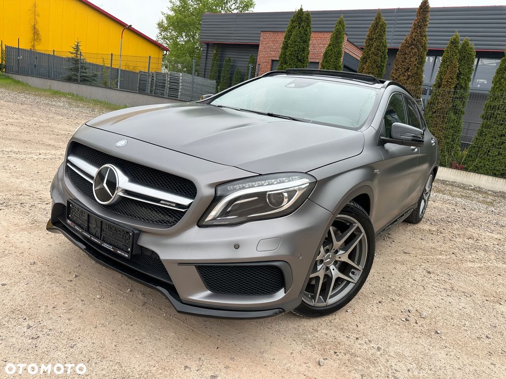 Mercedes-Benz GLA AMG 45 4Matic AMG Speedshift 7G-DCT