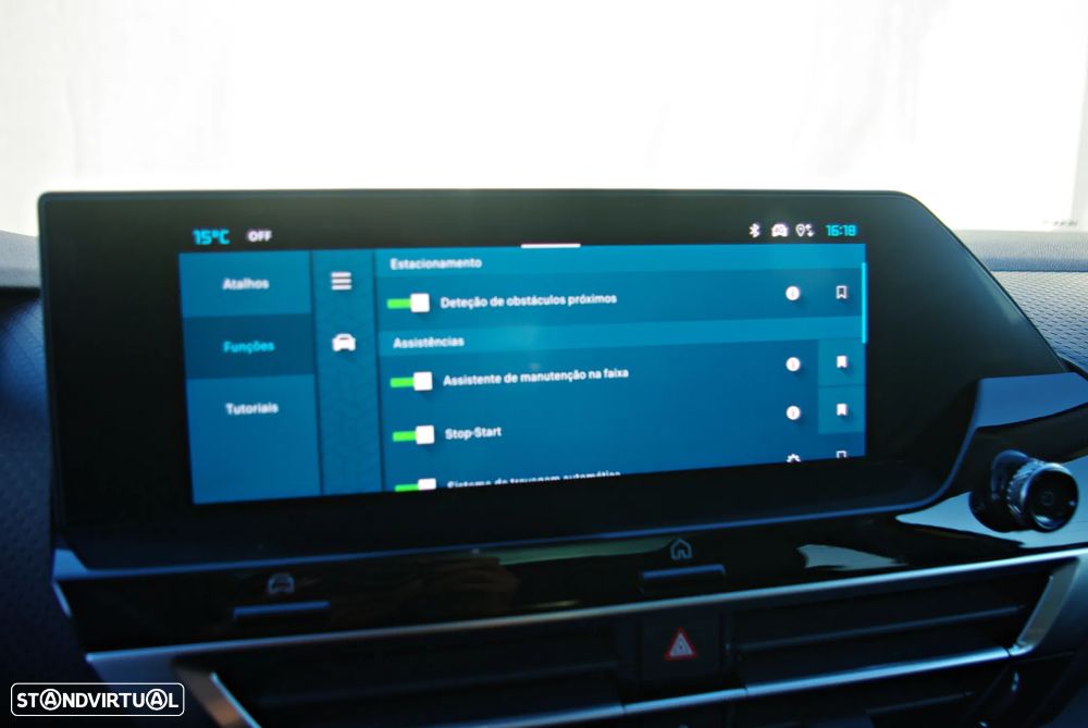 Citroën C4 1.2 PureTech Shine - 28