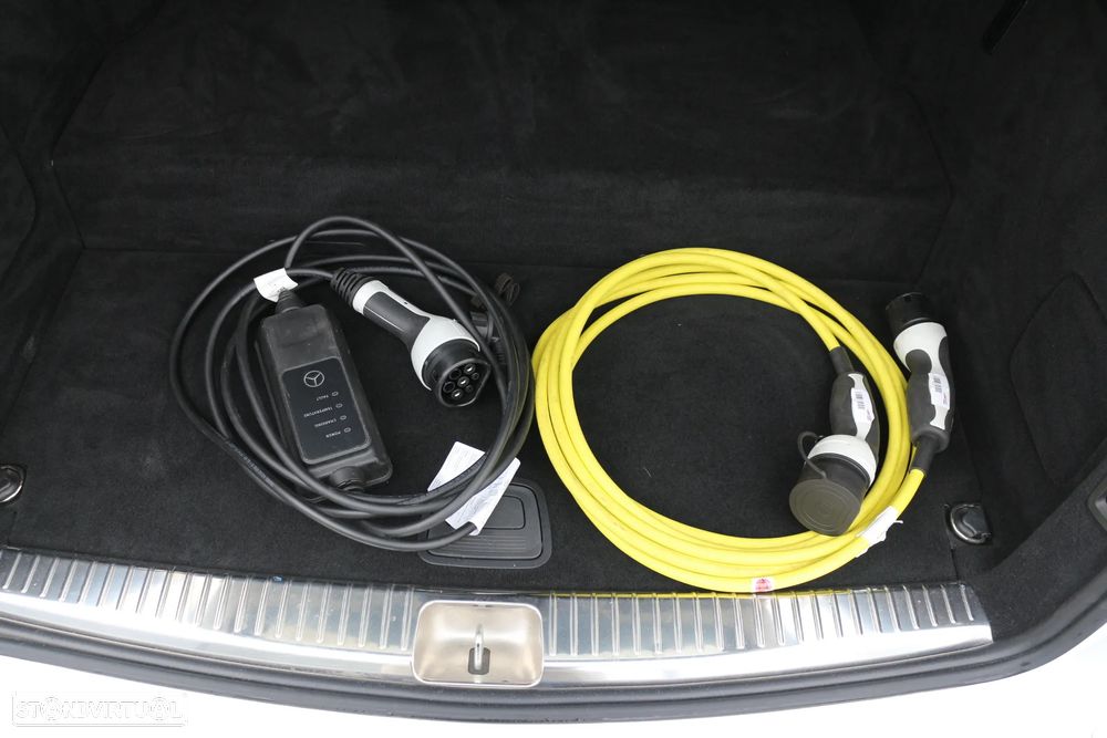 Mercedes-Benz C 300 de T 9G-TRONIC AMG Line - 36