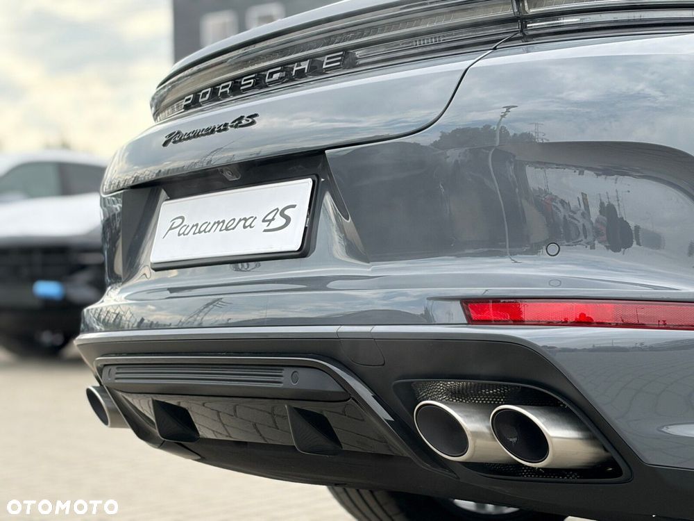Porsche Panamera - 7