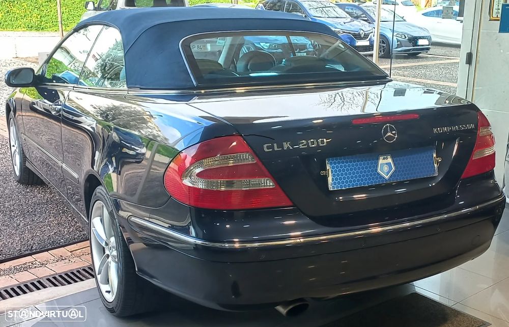 Mercedes-Benz CLK 200 K Avantgarde Aut. - 3