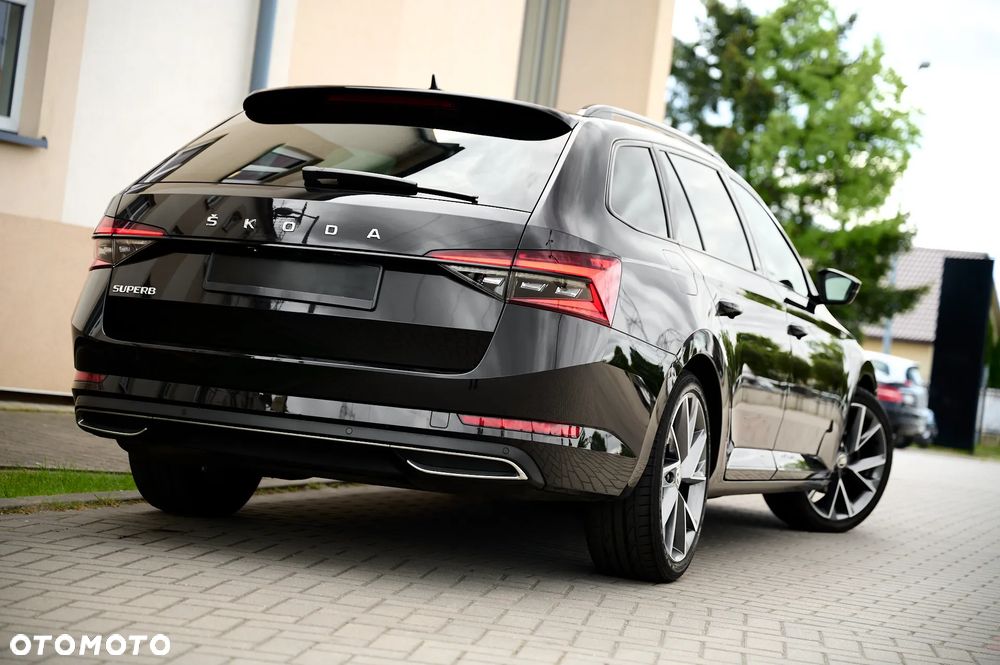 Skoda Superb 1.5 TSI DSG Sportline - 9
