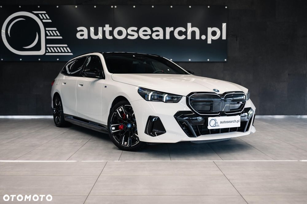 BMW i5 - 4