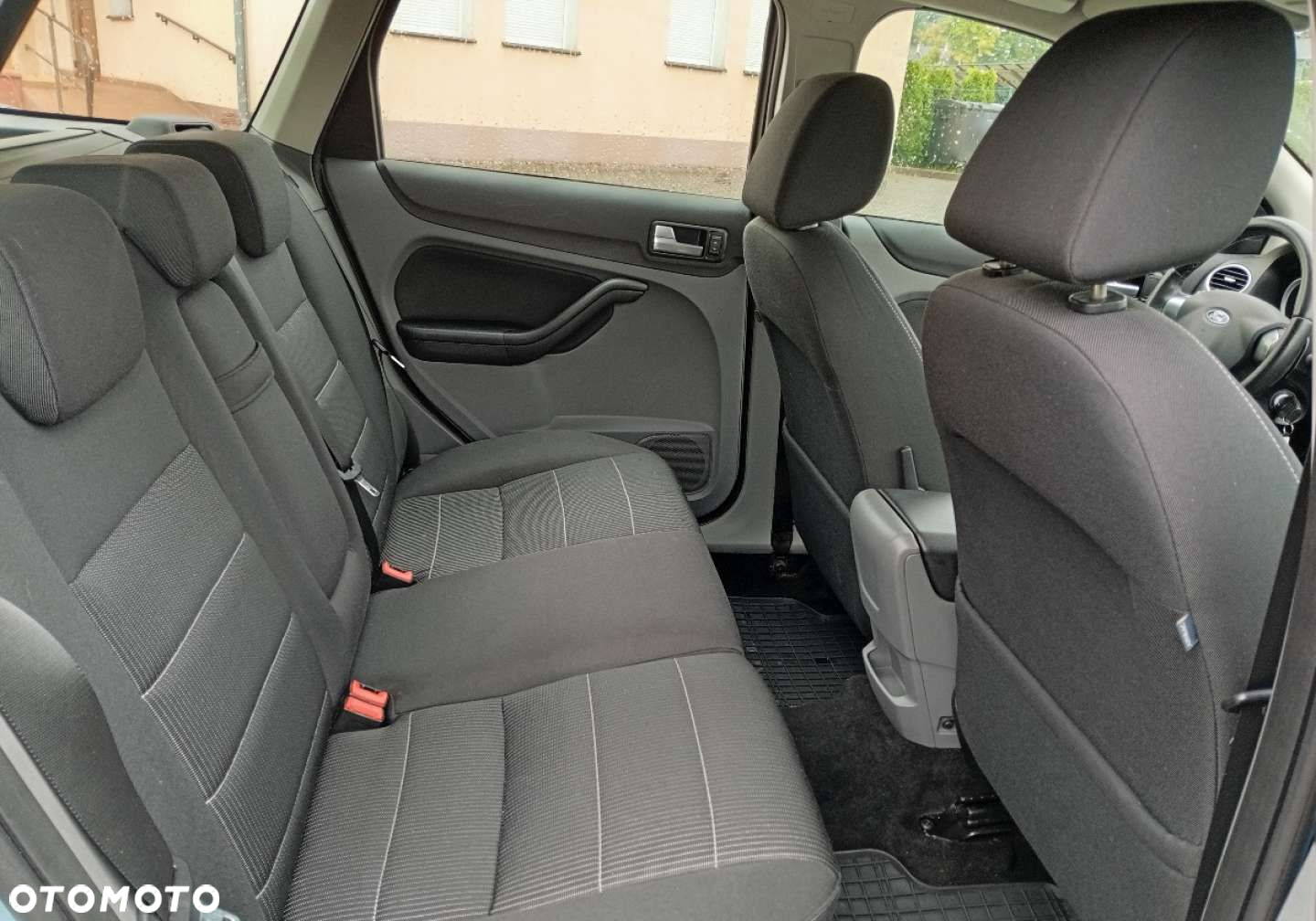 Ford Focus - 16
