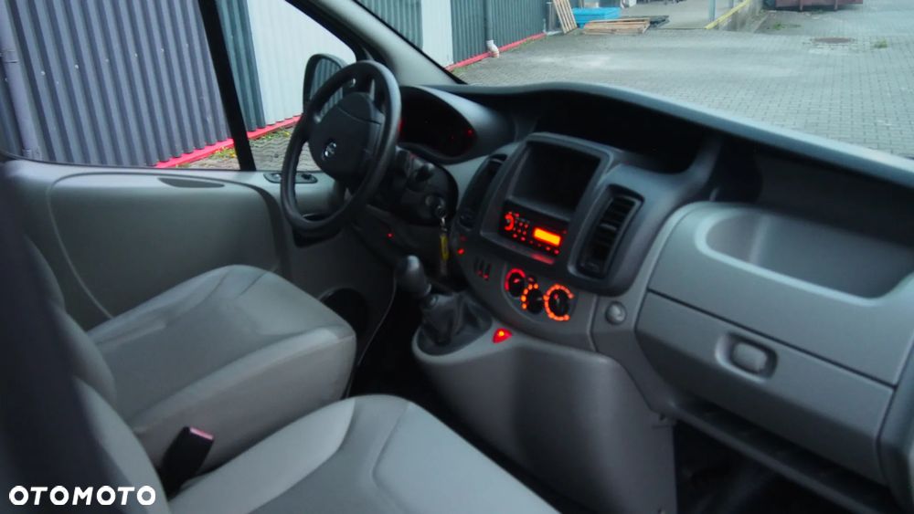 Opel Vivaro L2H1 2.9t - 5