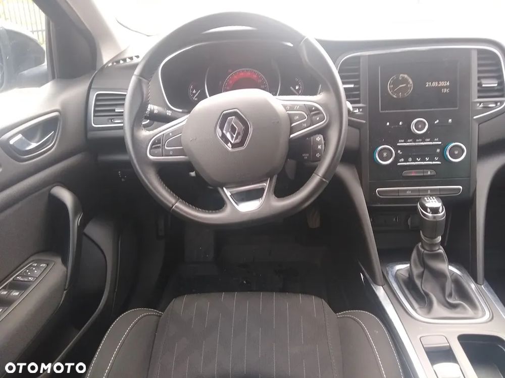 Renault Megane 1.3 TCe FAP Limited - 13