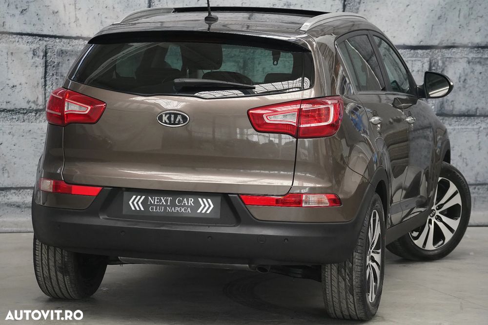 Kia Sportage 2,0 CRDI AWD Aut. Spirit - 4