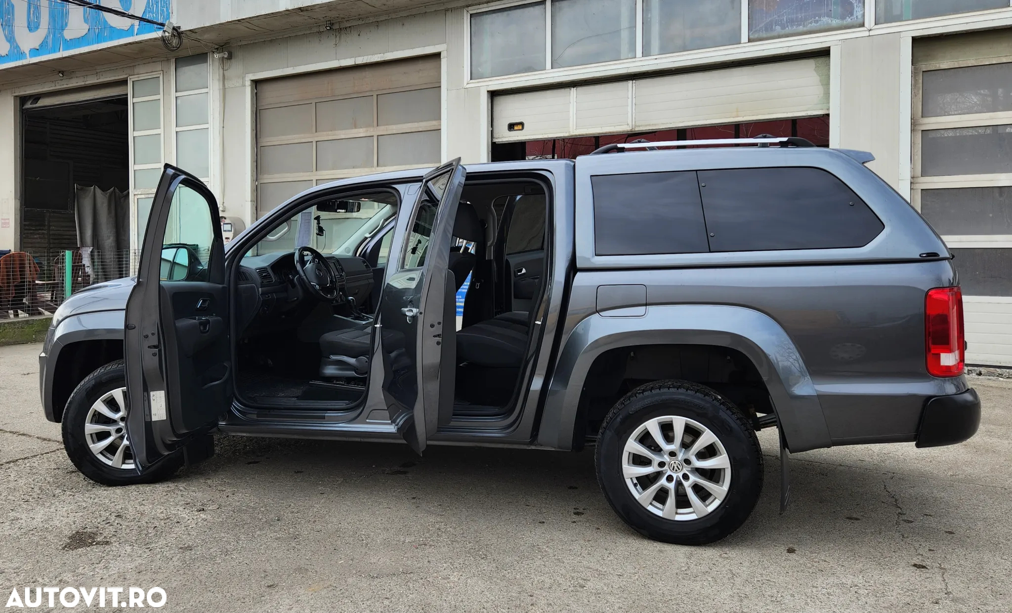 Volkswagen Amarok 3.0 TDI V6 4M Highline Aut. - 2