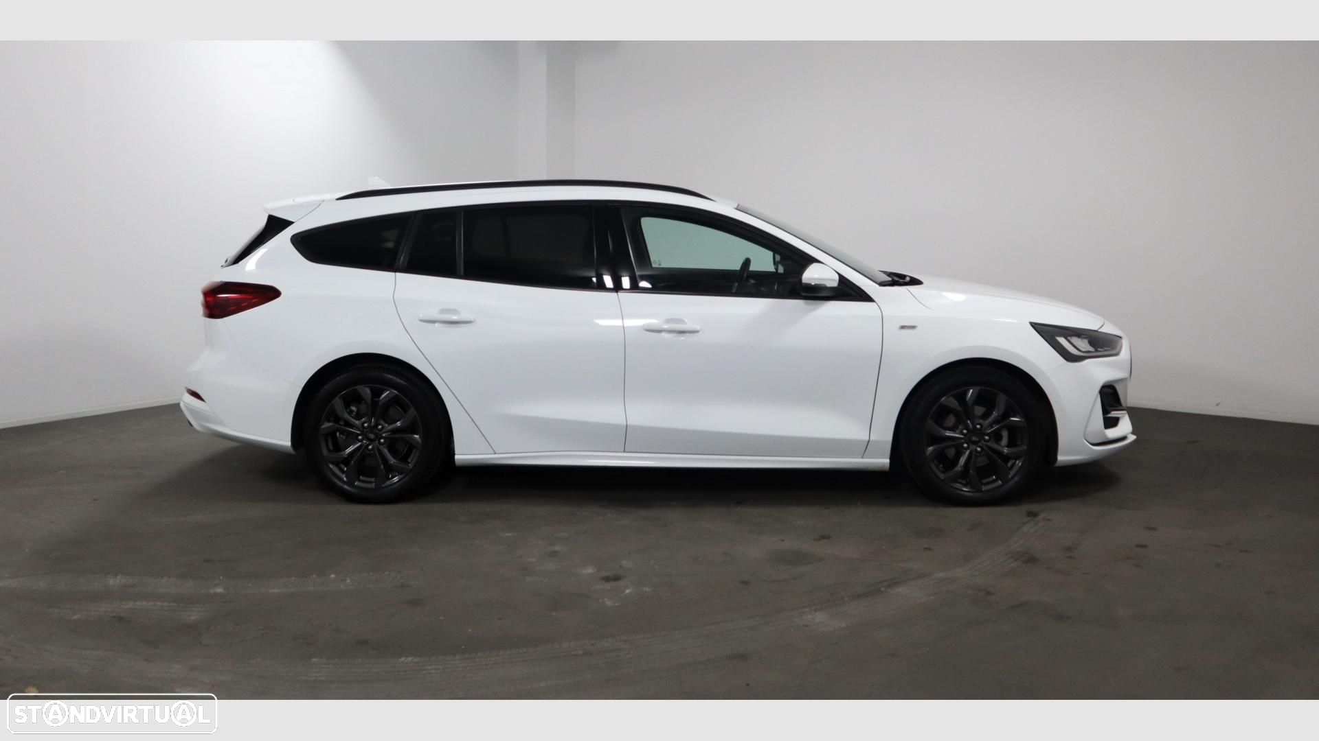 Ford Focus SW 1.0 EcoBoost MHEV ST-Line - 2