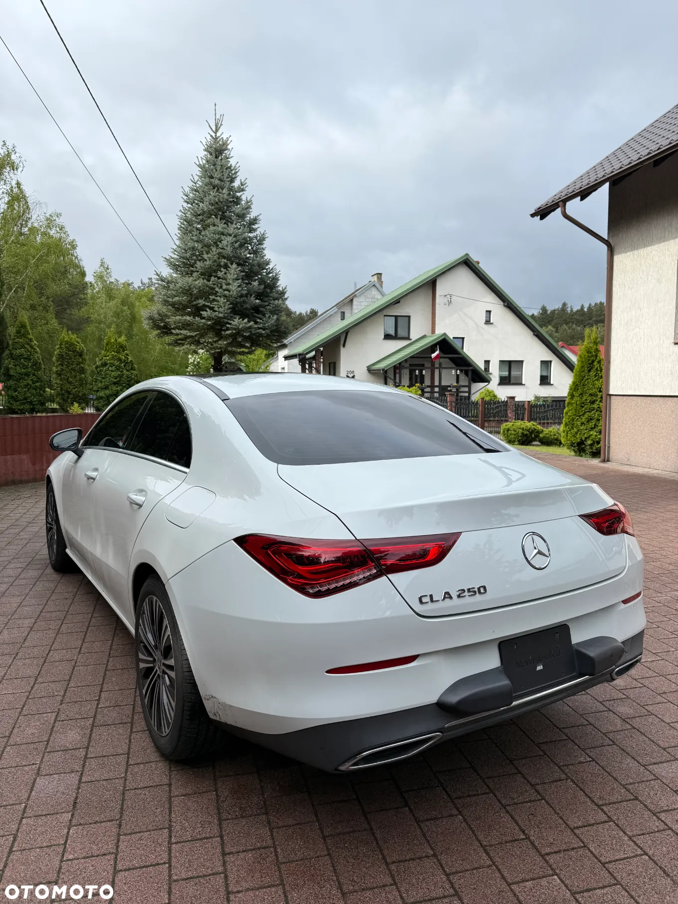 Mercedes-Benz CLA 250 Progressive 7G-DCT - 7