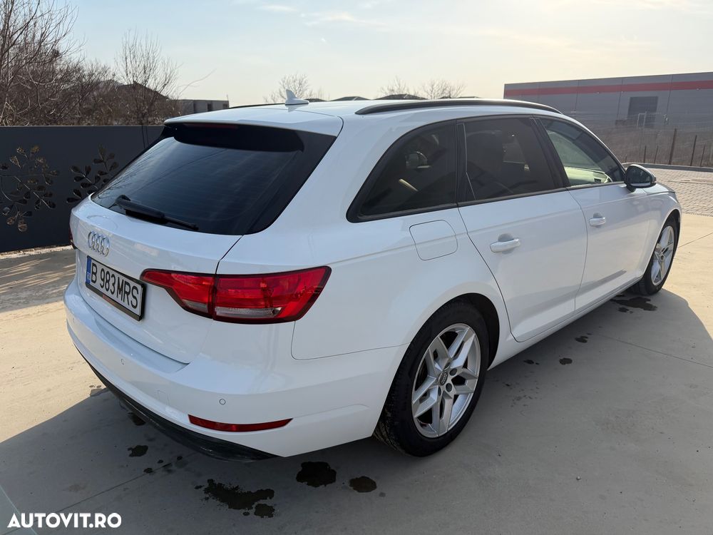 Audi A4 2.0 TDI S tronic - 4