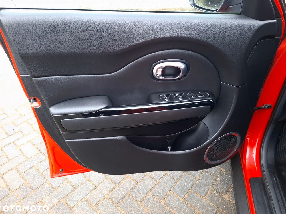 Kia Soul 1.6 CRDI Spirit - 28