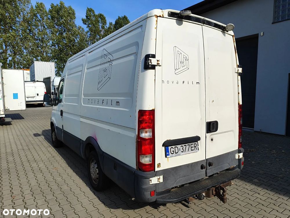 Iveco daily 35s 12v - 4