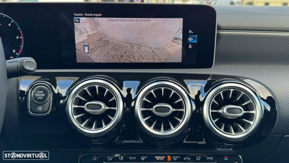 Mercedes-Benz CLA 200 - 12