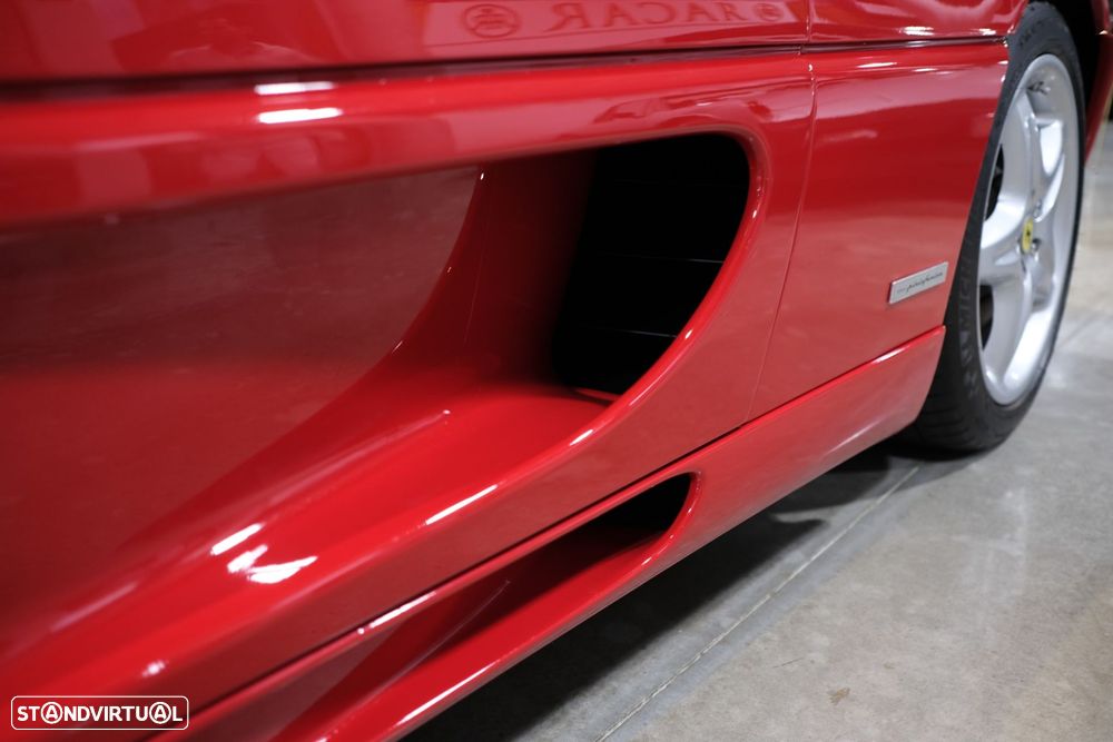 Ferrari 355 GTS - 16