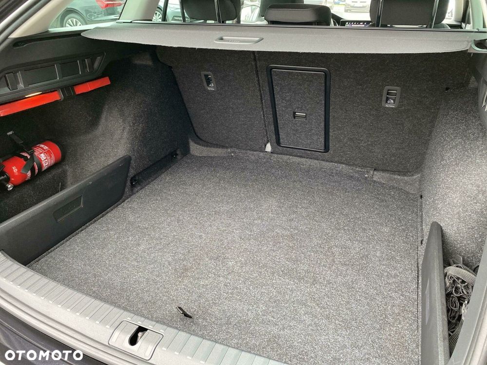 Skoda Octavia 1.5 TSI Selection - 35