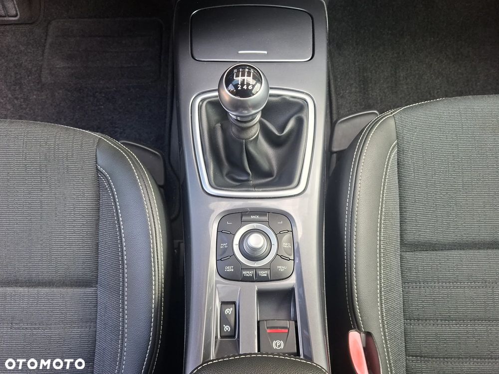 Renault Laguna 2.0 16V 140 Sportway - 23