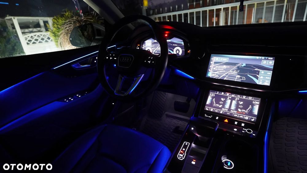 Audi Q8 55 TFSI quattro tiptronic - 35