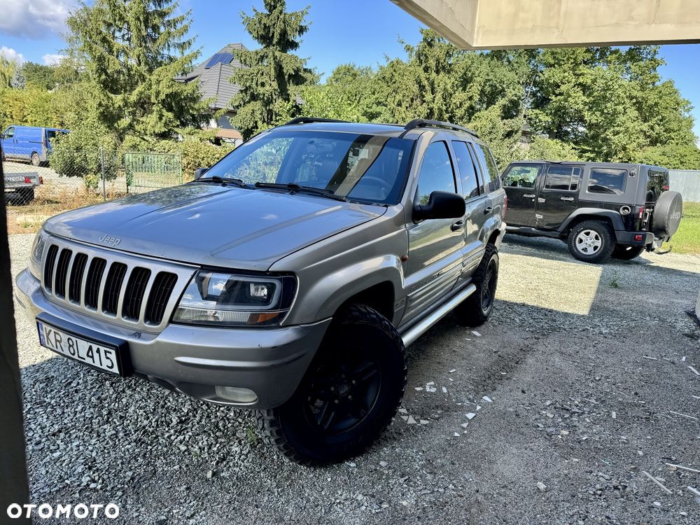 Jeep Grand Cherokee - 1