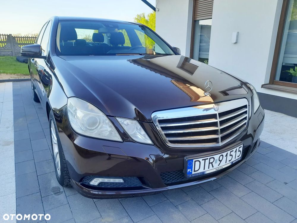 Mercedes-Benz Klasa E 250 CDI 4-Matic BlueEff - 4