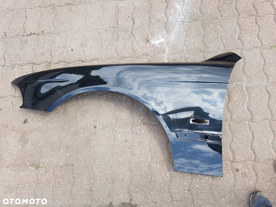 BŁOTNIK PRZÓD  LEWY LUB PRAWY BMW E39 cosmosschwarz - 4