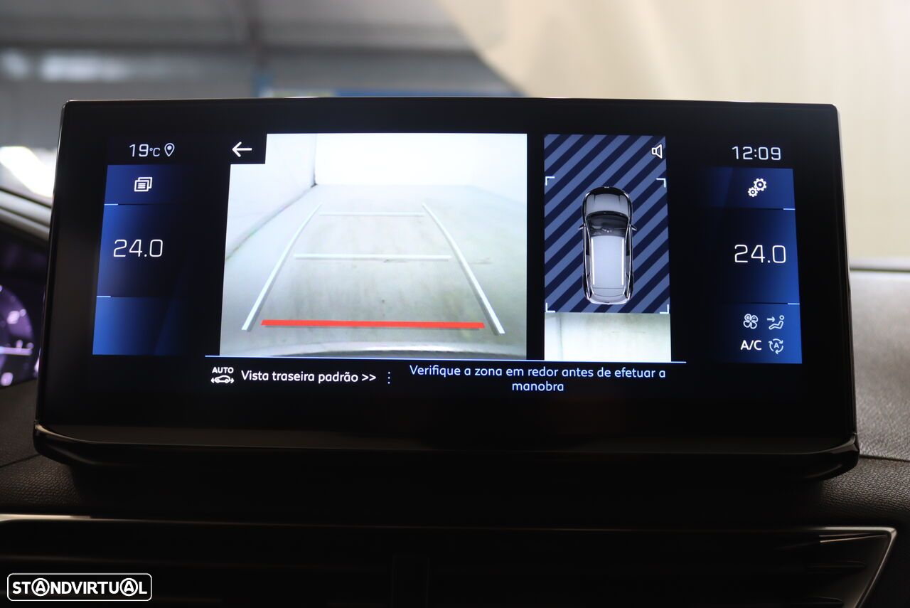 Peugeot 3008 1.2 PureTech Allure - 19