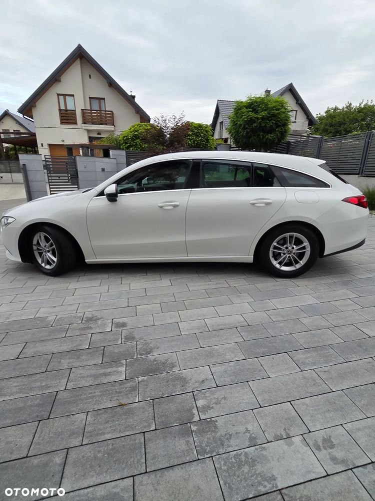 Mercedes-Benz CLA 180 d 7G-DCT - 17