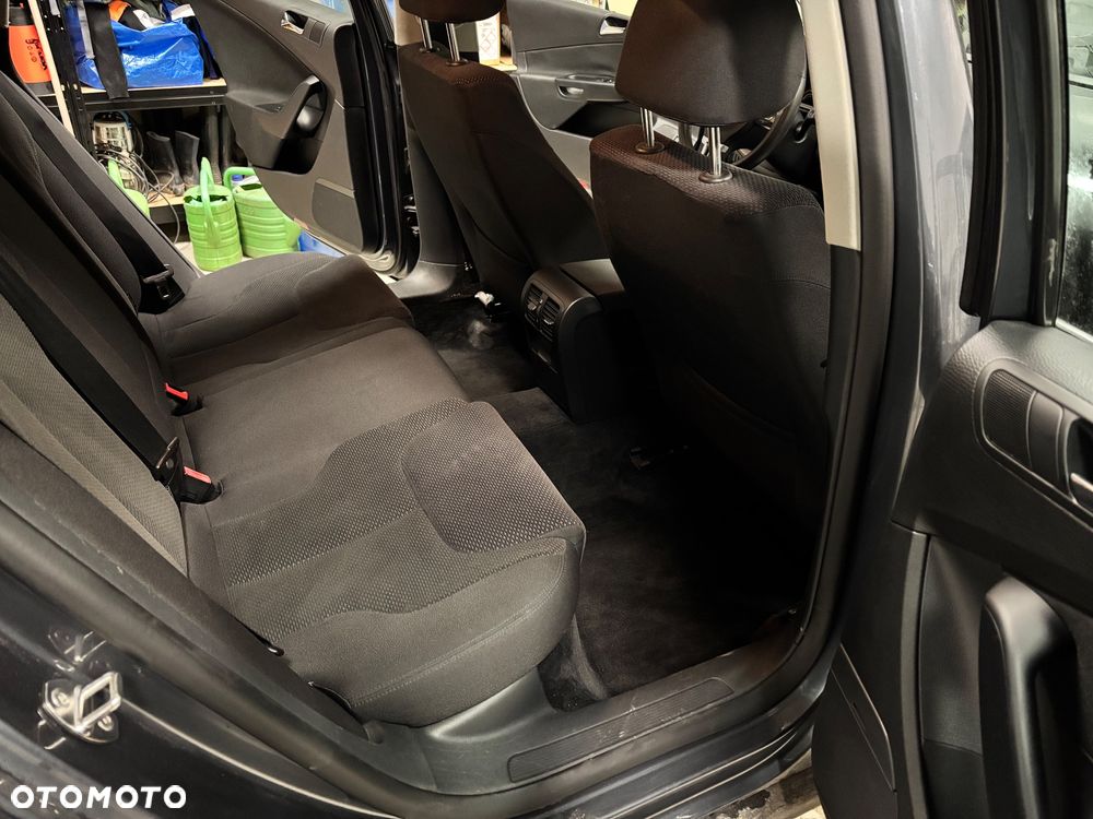 Volkswagen Passat 2.0 TDI Comfortline Optimum DSG - 10