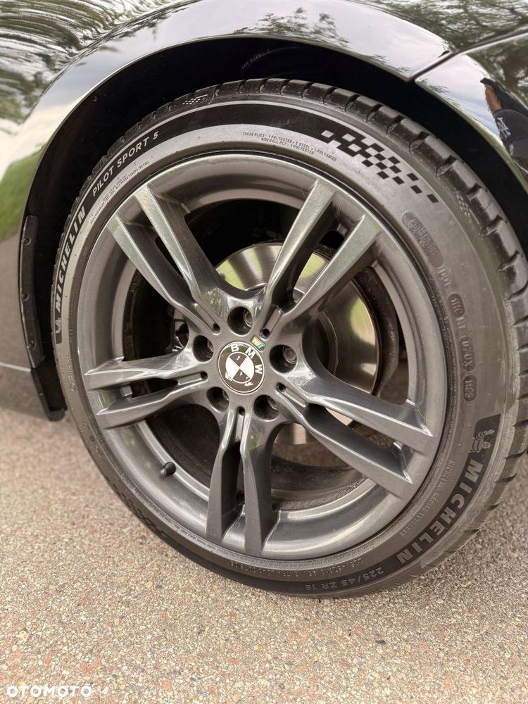 BMW Seria 3 320i Luxury Line - 12