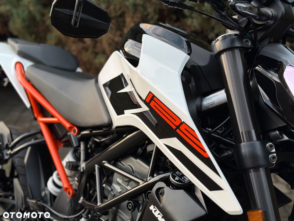 KTM Duke - 16