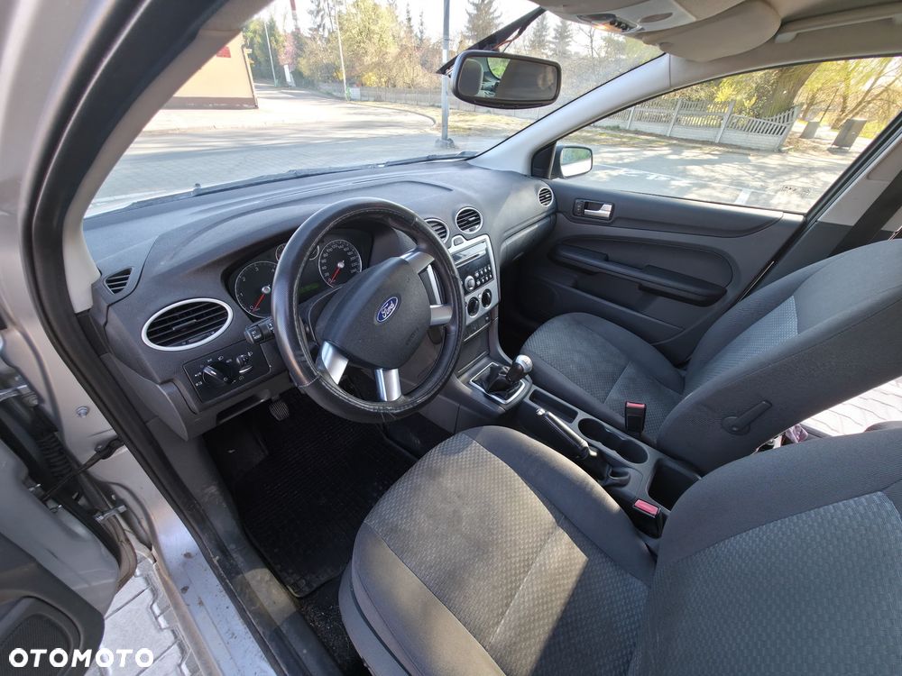 Ford Focus - 7