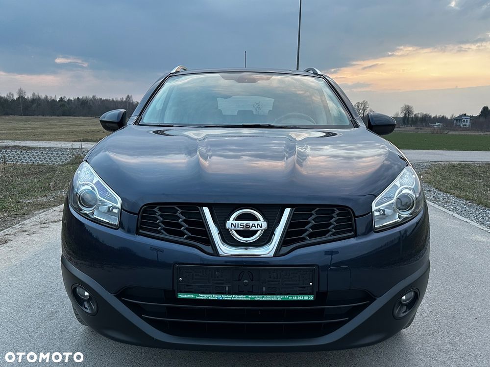 Nissan Qashqai 2.0 4 x 4 tekna - 2