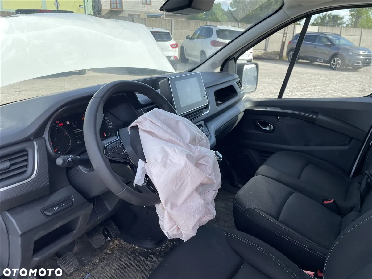 Renault TRAFIC - 21