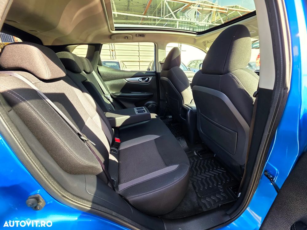 Nissan Qashqai 1.5 DCI N-CONNECTA - 17
