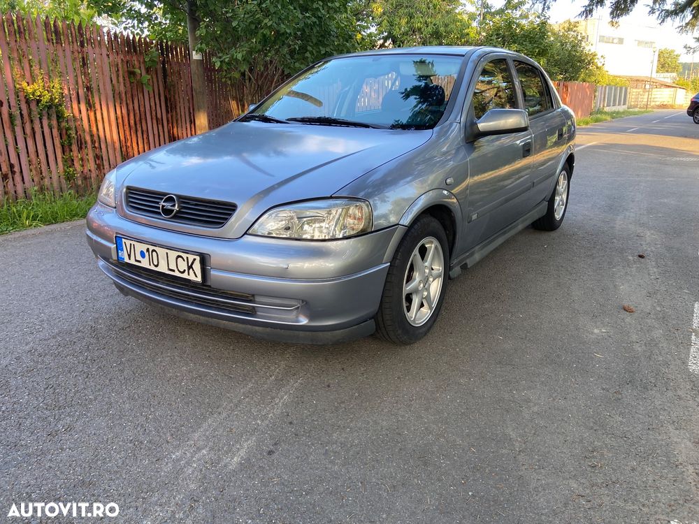 Opel Astra 1.6i 16V Aut Comfort - 2