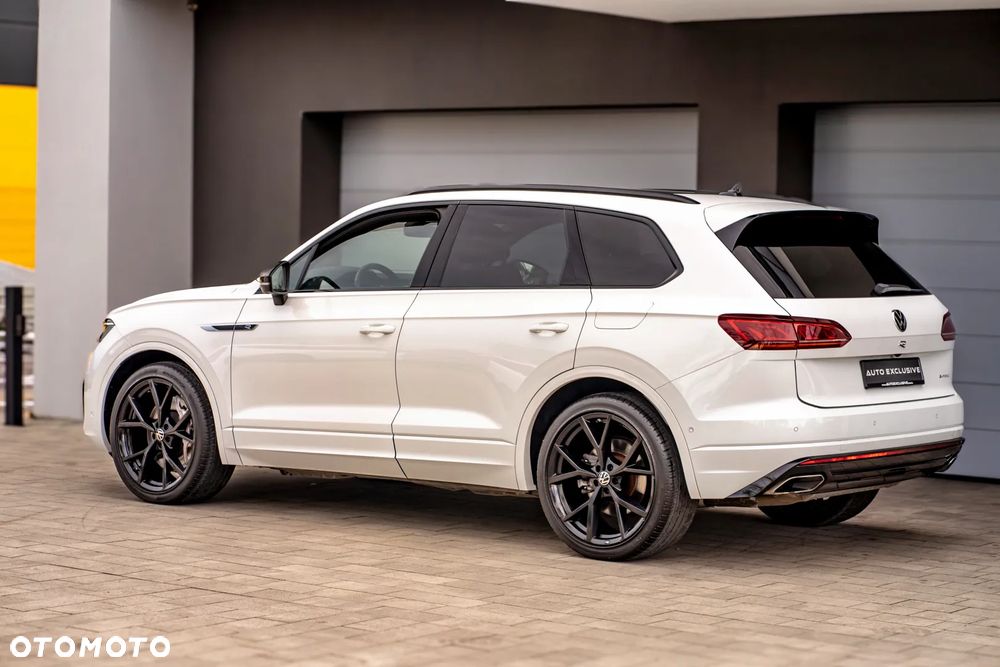 Volkswagen Touareg - 14