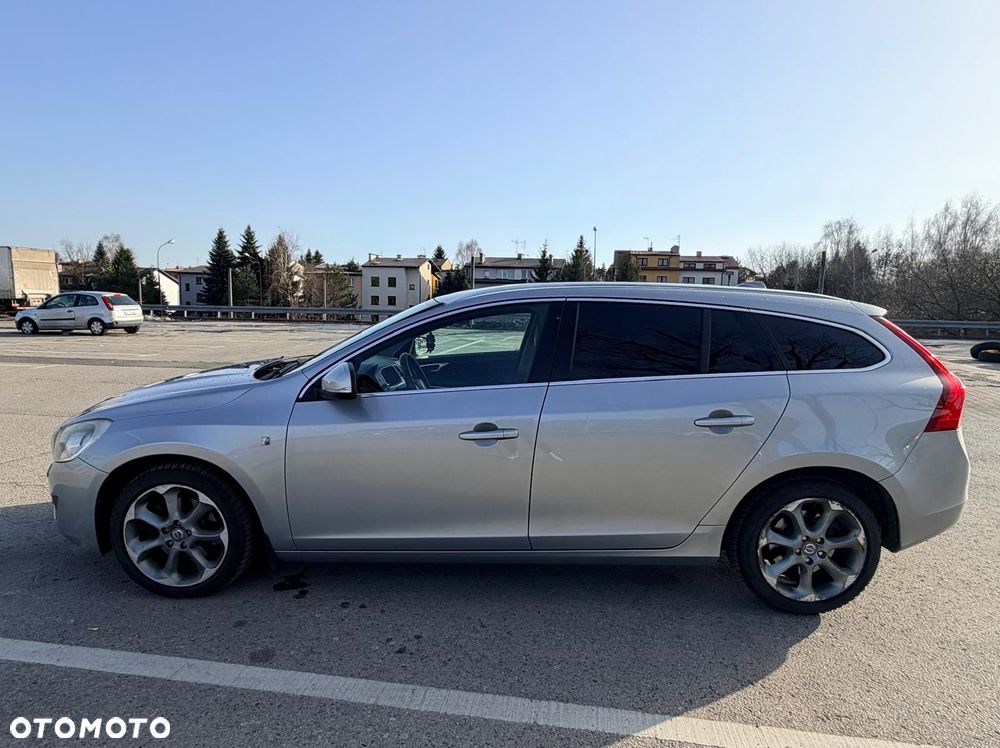 Volvo V60 D4 Geartronic Ocean Race - 2