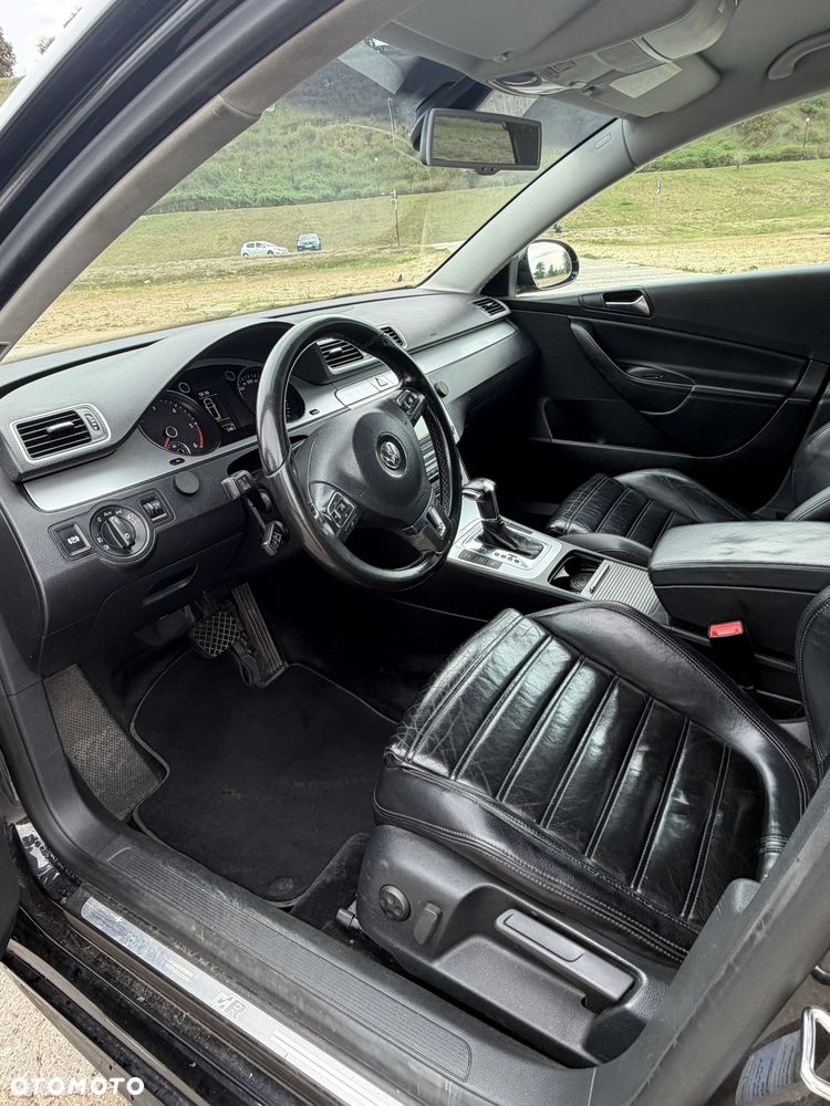 Volkswagen Passat - 6