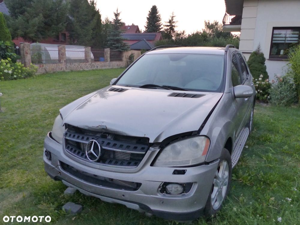 Mercedes-Benz ML 320 CDI 4Matic 7G-TRONIC - 9