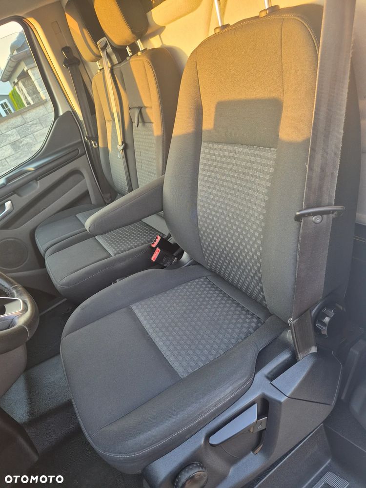 Ford Custom 2.0Tdci 2020r 130 koni 150tys km Ledy kamera klima webasto Super stan - 14