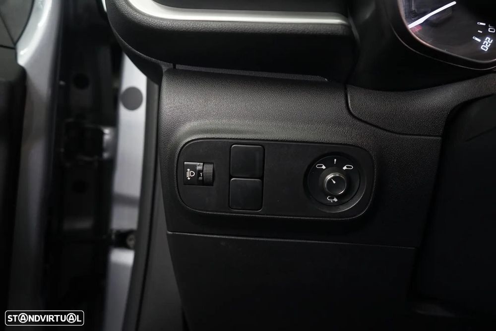 Citroën C3 1.2 PureTech Feel - 23