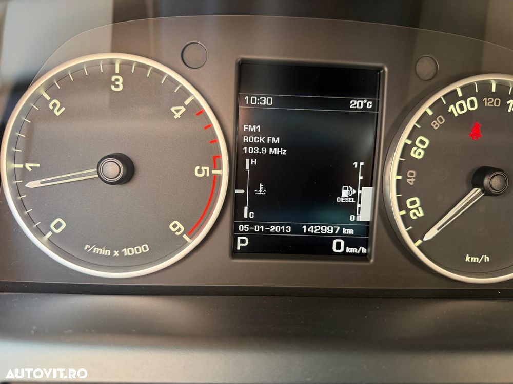 Land Rover Discovery 3.0 L TDV6 HSE Aut. - 12