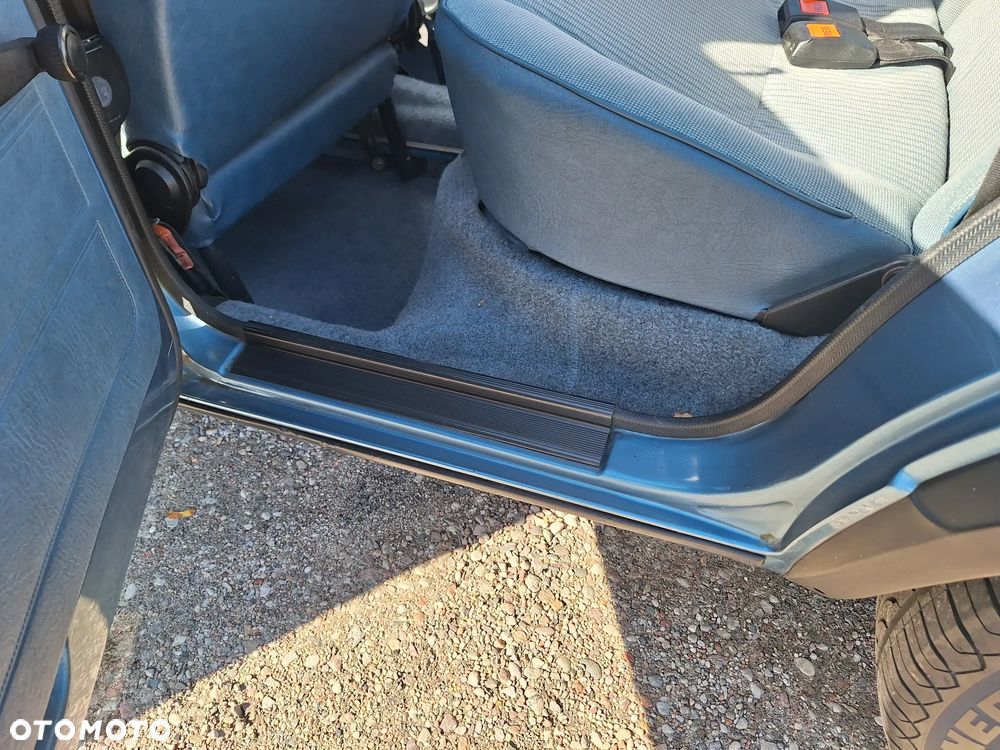 Volkswagen Golf - 29