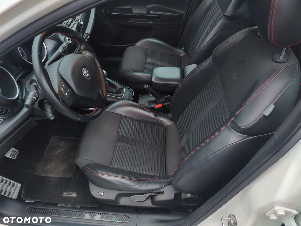 Alfa Romeo Giulietta - 9